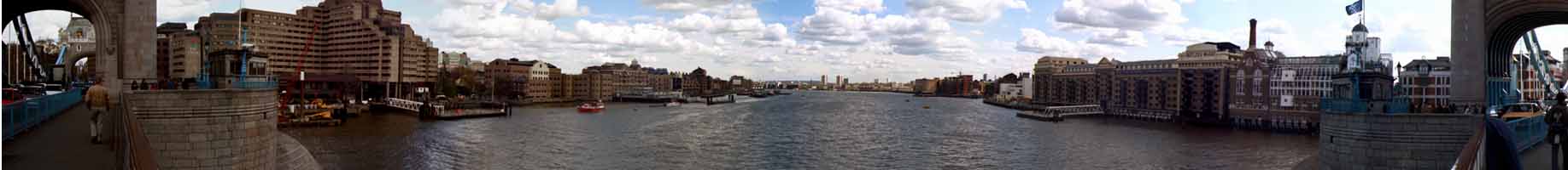 photo of tower bridge 